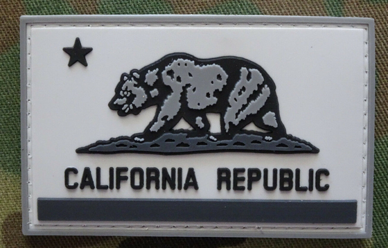 Gancho preto república Califórnia remendo PVC militar 2x3 branco” remendos táticos de borracha