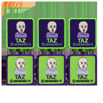 Patches de bordados personalizados com ferro e personalizados para os requisitos do seu cliente