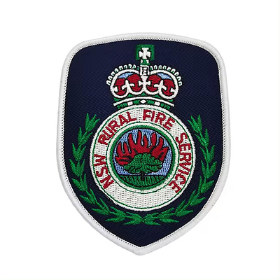 Emblema bordado Logotipo de chapéu de caminhoneiro personalizado de ferro em tecido refletor Patches de bordado de chapéu ocidental para roupa