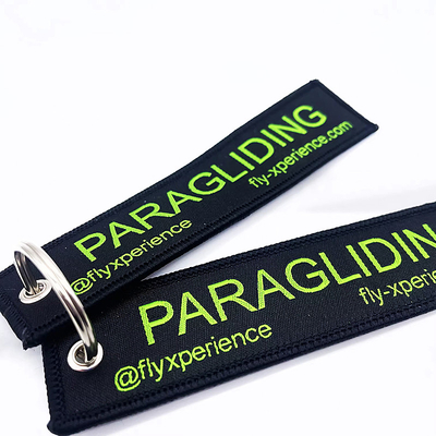 Tecido de tecido personalizado bordado em branco para motocicleta Keychain bordado Anime Key Jet Tag para carro e motocicleta