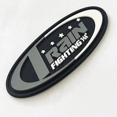 Etiqueta de logotipo 3D de borracha personalizada PVC em relevo gravado Patch de borracha Patches de PVC