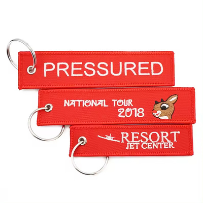 130 * 30mm Red Keychain Logo Design Personalizável para B2B Logo Branding