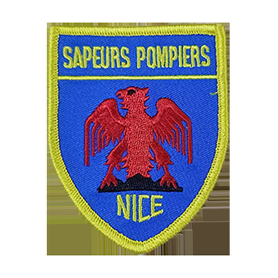 Capacidade de fornecimento Embroidery Custom Patches Iron On para Envio Mundial