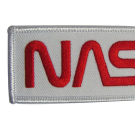 Ferro em bordado Patch Custom Twill tecido bordado Patch para uniformes casacos chapéus e mais baixo MOQ Grátis de obras de arte