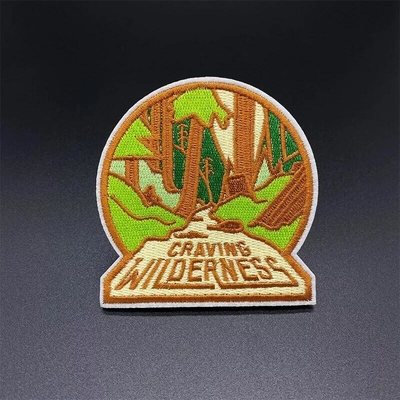Craving Wilderness Patch totalmente bordado Ferro / costura costum bordado Patch para vestuário Embalagem individual