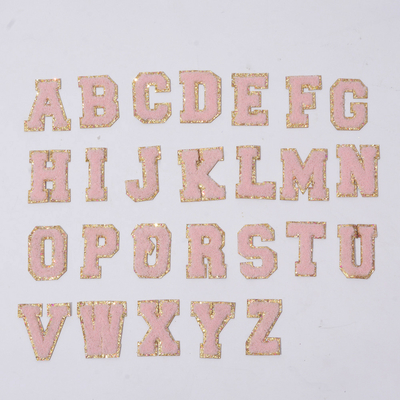 O alfabeto do bordado de toalha de Diy modela o ferro do time do colégio do brilho em remendos da letra do Chenille