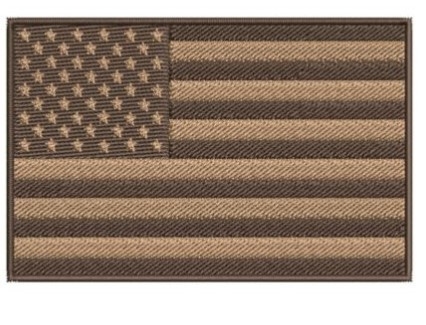 A bandeira americana da tela da sarja bordou o ferro do remendo no deserto Tan Subdued Shoulder EUA dos E.U.