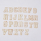 O ferro de 26 alfabetos em remendos da letra do Chenille peroliza a suportação do bordado autoadesivo